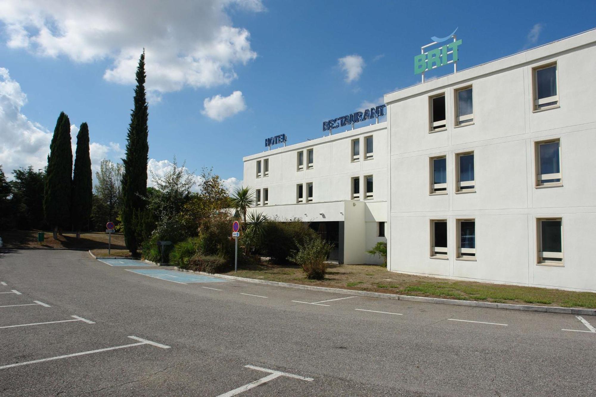 Brit Hotel Marseille Aeroport เลส์-เปนส์-มิราโบ ภายนอก รูปภาพ